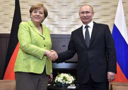 Merkel Says Continuous Dialogue With Russia Reasonable Given Number of Common Problems