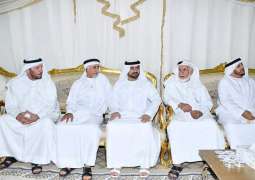 عبدالله بن سالم القاسمي يعزي بوفاة زوجة الدكتور عيسى البستكى في دبي