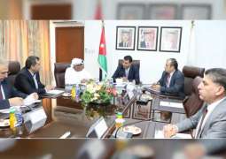سفير الدولة لدى عمان يلتقي وزير الرزاعة الأردني