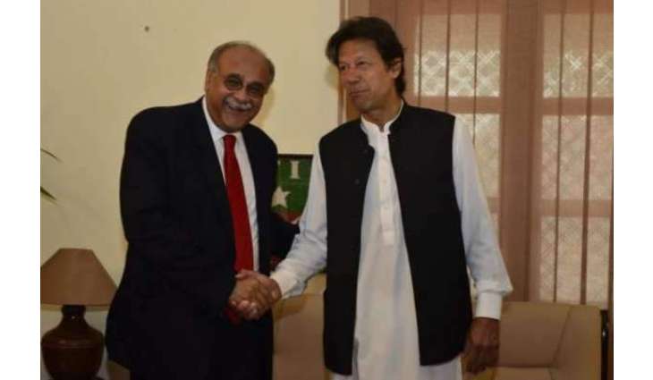 تحریک انصاف نجم سیٹھی نال کیہ کرن والی اے؟
پی ٹی آئی نجم سیٹھی نوں عہدے توں نہیں ہٹائے گی ، اوہ آؤندے 10دناں اندر آپے مستعفی ہو جان گے:عامر لیاقت