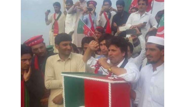 پاکستان تحریک انصاف دا ویٹر رکن اسمبلی کروڑاں رُپئے دی جائیداد دا مالک نکلیا
گل ظفر نے الیکشن کمیشن آف پاکستان وچ اپنے 3کروڑ رُپئے توں ودھ دے اثاثے ظاہر کیتے