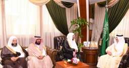 الأمير سعود بن نايف يستقبل وزير الشؤون الإسلامية والدعوة والإرشاد