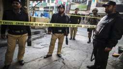 مقتل ثلاثة من رجال الشرطة بهجوم مسلح شمال باكستان