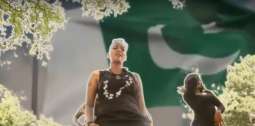 Pakistani-Canadian punk rocker Urvah Khan releases Urdu song for Independence Day