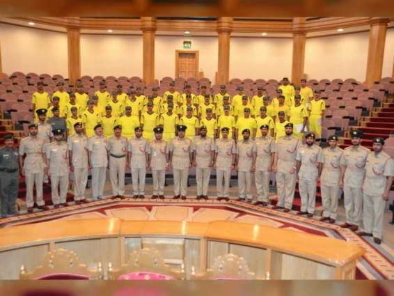 تخريج الدورة الصيفية للطلبة المُبتعثين في شرطة دبي