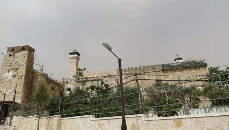 اسرائيل تغلق الحرم الابراهيمي 24 ساعة أمام المسلمين