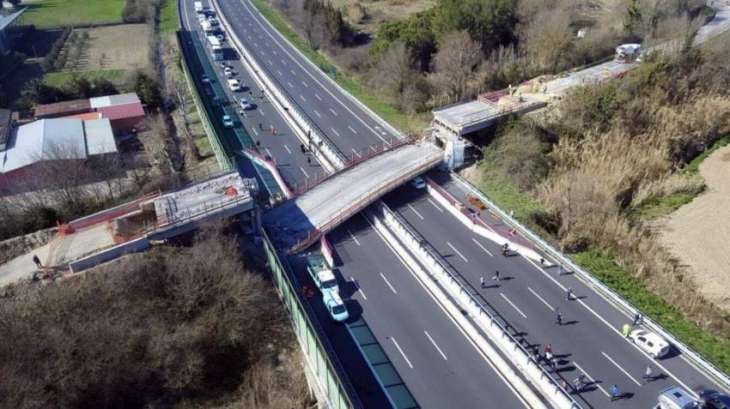 Motorway Bridge Collapse in Italy Claims Lives of 'Dozens' of People - Ambulance Service
