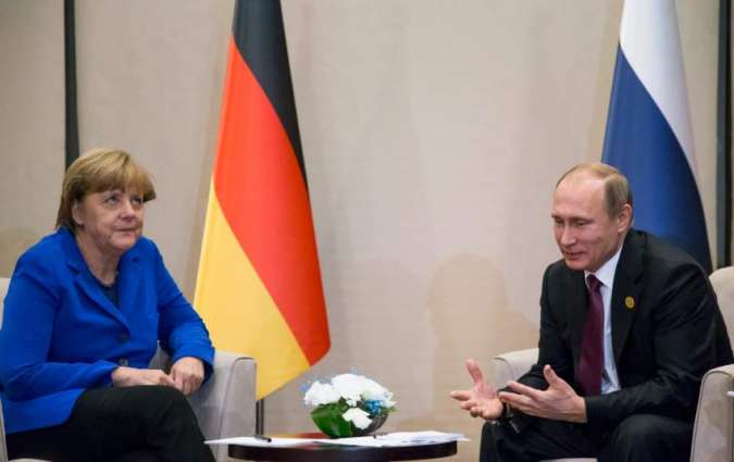 Putin Briefed Merkel on Russias Efforts in Helping Syrian Refugees During Talks - Kremlin