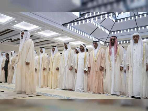 Mohamed bin Zayed performs Eid al-Adha prayer at Sheikh Sultan bin Zayed the First Mosque
