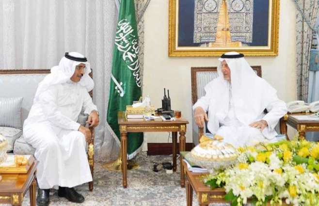 الأمير خالد الفيصل يستقبل رئيس هيئة الرقابة والتحقيق
