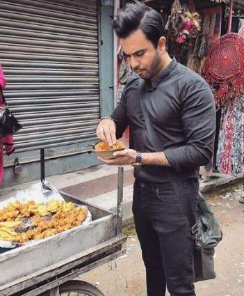 Actor Junaid Khan spotted having street food in Nepal
