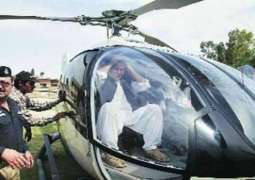 کینیڈین نژادتاجر نے عمران خان نوں ہیلی کاپٹر گفٹ کرن دا اعلان کر دتا
