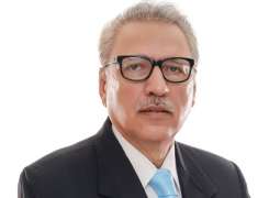 President Alvi is embarrassed over huge protocol he received in Karachi