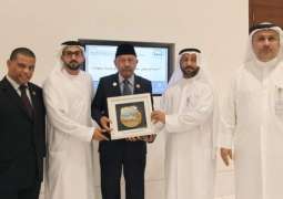 Sharjah, Indonesia review ways of boosting economic, trade relations
