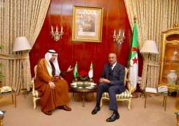 وزير الداخلية الجزائري يستقبل سفير خادم الحرمين الشريفين