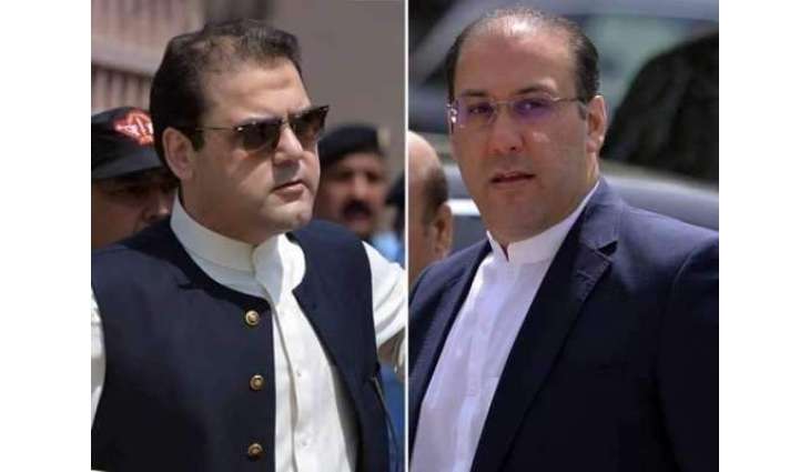 بیگم کلثوم نواز دے دوویں پُتر والدہ دی تدفین لئی پاکستان نہیں آن گے
پاناما کیس وچ ملوث ہون کارن حسن تے حسین نواز ملک واپس نہیں آ سکن گے، شہباز شریف میت لیان لئی برطانیہ جان گے