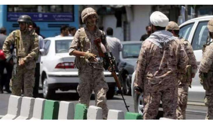 ایران وچ فوجی پریڈ دوران دہشت گرداں دا حملا، کئی فوجی ہلاک