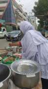 Women running food stall in Karachi to make ends meet