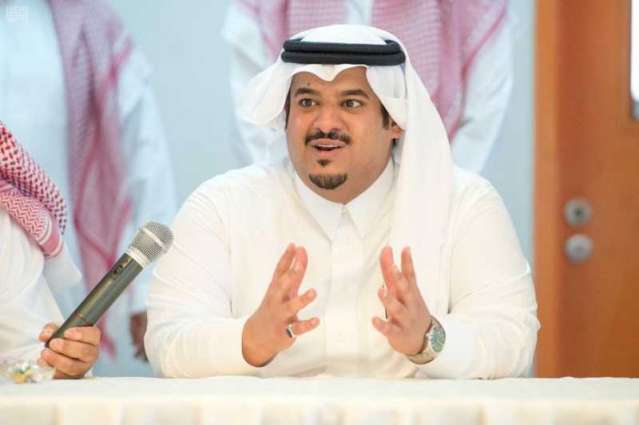 أمير منطقة الرياض بالنيابة يتفقد مدارس الرياض ... وأكثر من مليون طالب وطالبة يعيدون الحياة في 4700 مدرسة في العاصمة