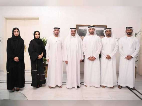 Hamad Al Sharqi receives members of Fujairah Youth Council