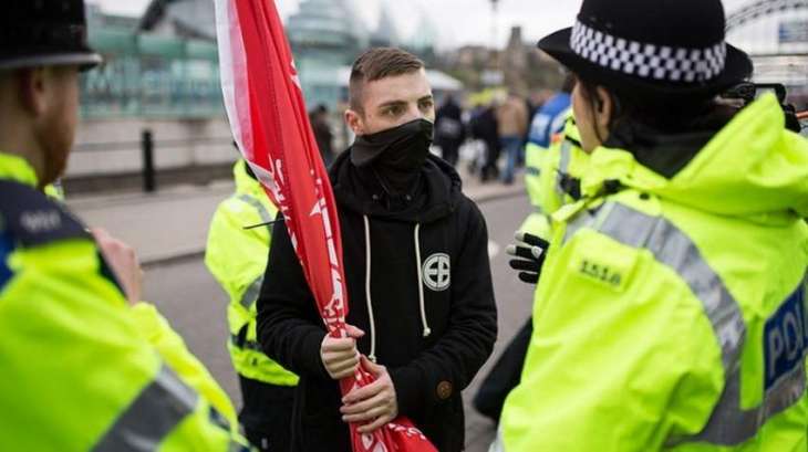 UK Police Arrest 5 People on Suspicion of Membership in Banned Neo-Nazi Group