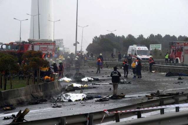 Two Injured in Helicopter Crash Near Istanbul - Reports