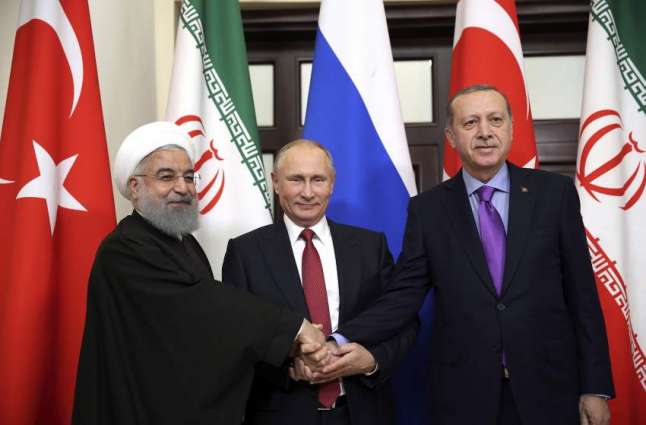 Putin Meets Erdogan Ahead of Russia-Turkey-Iran Summit in Tehran