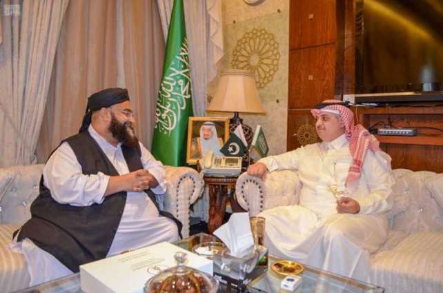 سفير خادم الحرمين الشريفين لدى باكستان يلتقي رئيس جمعية مجلس علماء باكستان