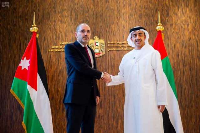 وزير خارجية الإمارات يلتقي نظيره الأردني