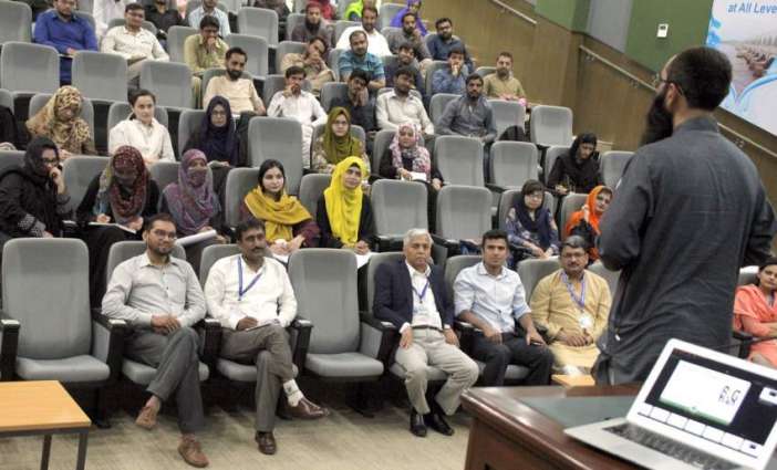 Graduate Seminar on Technology Innovation and Entrepreneurship: Ecosystem of Universities of Pakistan held at USPCAS-W MUET