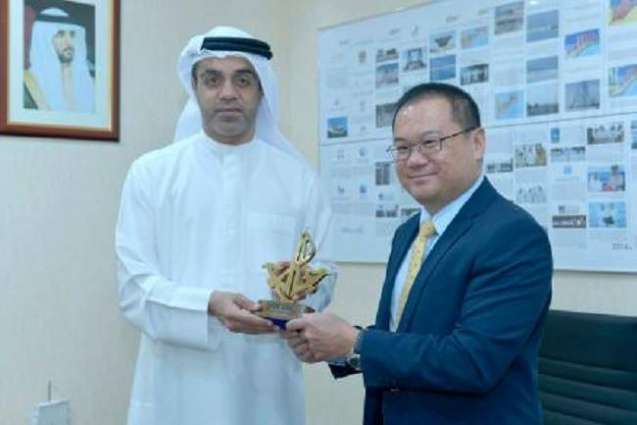 Singaporean Consul-General visits Dubai Maritime City Authority