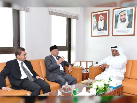 Abu Dhabi, Indonesia discuss relations
