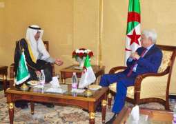 وزير العدل الجزائري يلتقي سفير خادم الحرمين الشريفين
