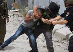 الاحتلال الاسرائيلي يعتقل 5 فلسطينيين بالضفة 