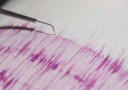 زلزالان قويان يضربان سواحل جزيرة سومبا الأندونيسية