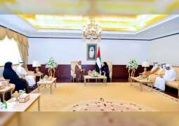 أمل القبيسي تستقبل سفير سلطنة عمان 