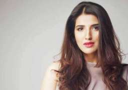 Hareem Farooq corrects Fawad Chaudhry for ‘Parchi’ being first film to be screened in Saudi Arabia  