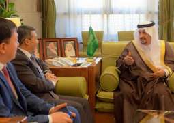 أمير منطقة الرياض يستقبل سفير كازاخستان لدى المملكة