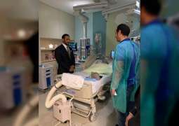 رئيس دائرة الصحة في أبوظبي يزور المرضى الإماراتيين في إسبانيا