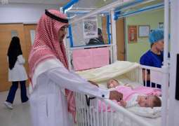 بدء عملية فصل التوأم السيامي السعودي 