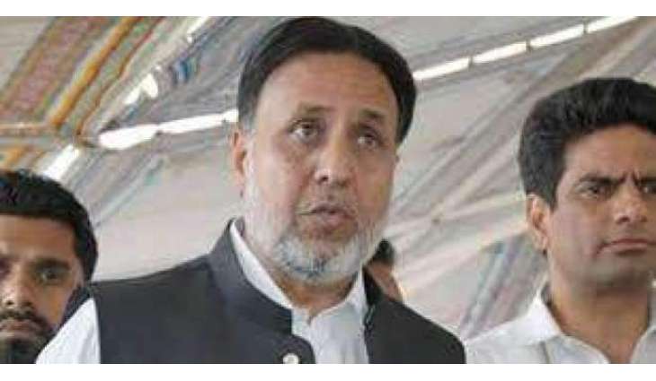 صوبائی وزیر دا پُترکُڑی نال غیر اخلاقی حرکتاں کردا پھڑیا گیا
مداخلت کرن اُتے پولیس نوں دھمکیاں، لاہور پولیس نے مقدمہ درج کر لیا