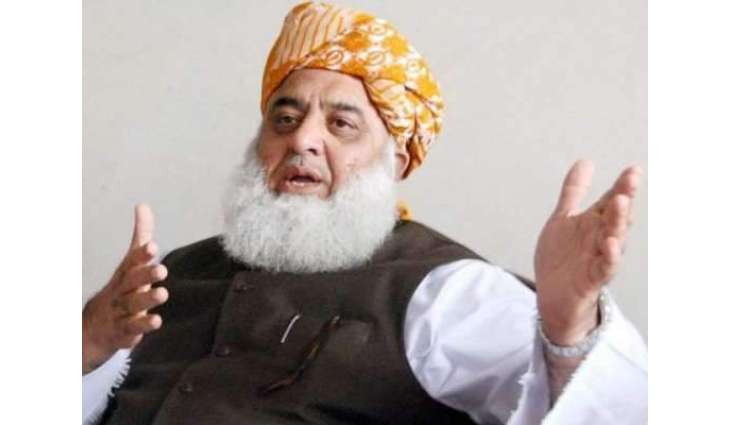 لچے لفنگے حکومت کر رہے نیں:مولانا فضل الرحمان
 میرا ضمیر نہیں مندا حکومت ہے اے، اک مہینے وچ بہت مہنگائی کر دتی گئی:گل بات