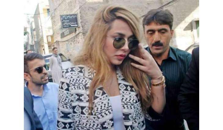 ایان علی دے ناقابل ضمانت وارنٹ گرفتاری جاری