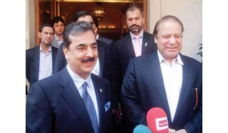 یوسف رضا گیلانی عدالت وچ نواز شریف اُتے مہربان
پہلے روسٹرم اُتے سدے جان اُتے آکھیا تُسیں پہلے میاں صاحب دا کیس سُن لوو میں انتظار کر لواں گا