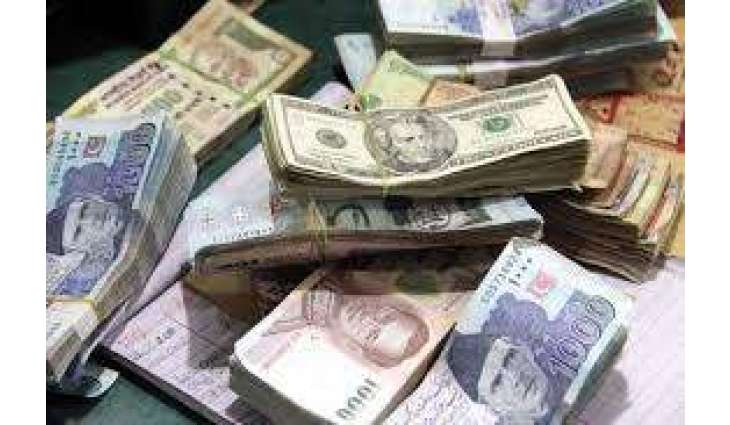 ڈالر اک وار فیر تگڑا ہوگیا
پیر نوں کاروباری دن دے آخیر اُتے انٹر بنک وچ ڈالر دی قیمت 16پیسے ودھ گئی