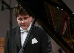 Russian Pianist Matsuev Performs in Paris in Support of Yekaterinburg's Bid for Expo-2025