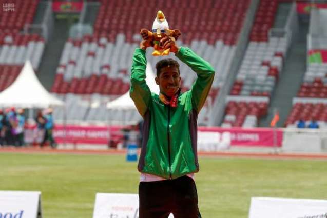 لاعب المنتخب السعودي لألعاب القوى أحمد عداوي يحقق الذهبية الأولى للسعودية بدورة الألعاب الآسيوية البارالمبية 