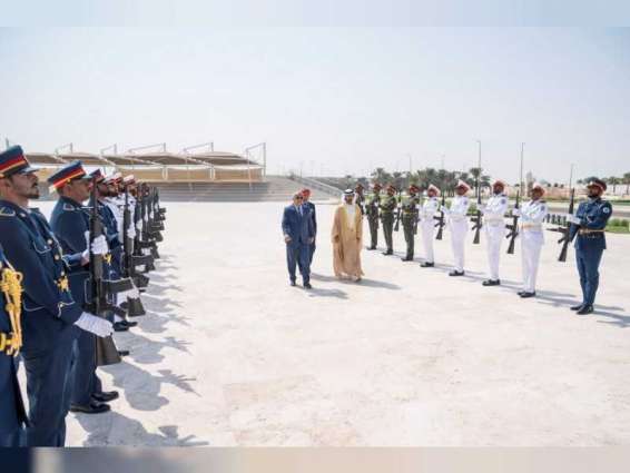 Angola's Minister of Defence visits Wahat Al Karama