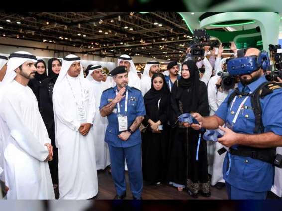 حمدان بن محمد يدشن نظام " الافصاح المبكر الذكي " لجمارك دبي خلال " جيتكس " 