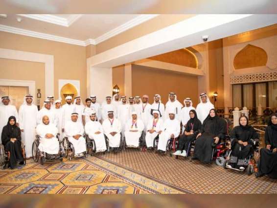 محمد بن راشد يلتقي أعضاء منتخب الإمارات لأصحاب الهمم